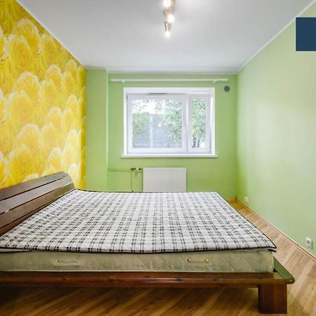 Bright Apartment Near Bus Statioon تالين المظهر الخارجي الصورة