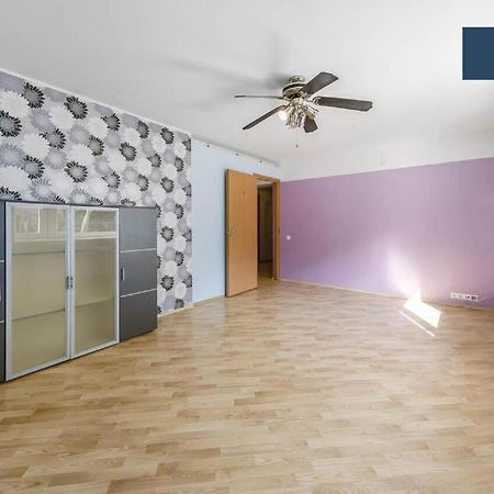 Bright Apartment Near Bus Statioon تالين المظهر الخارجي الصورة