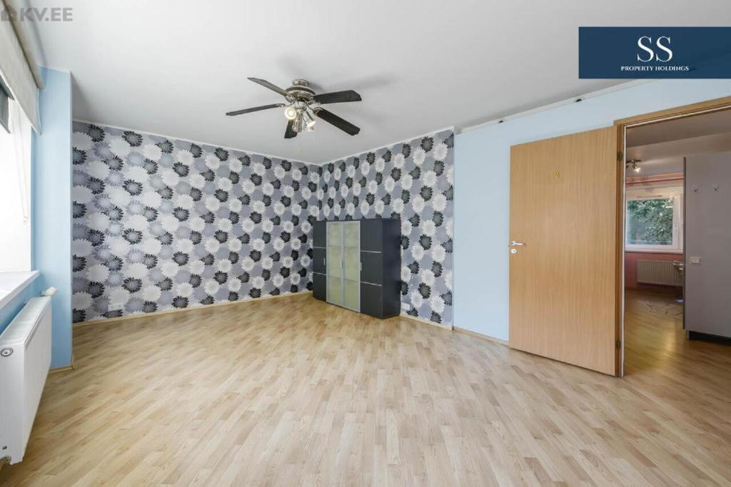 Bright Apartment Near Bus Statioon تالين المظهر الخارجي الصورة