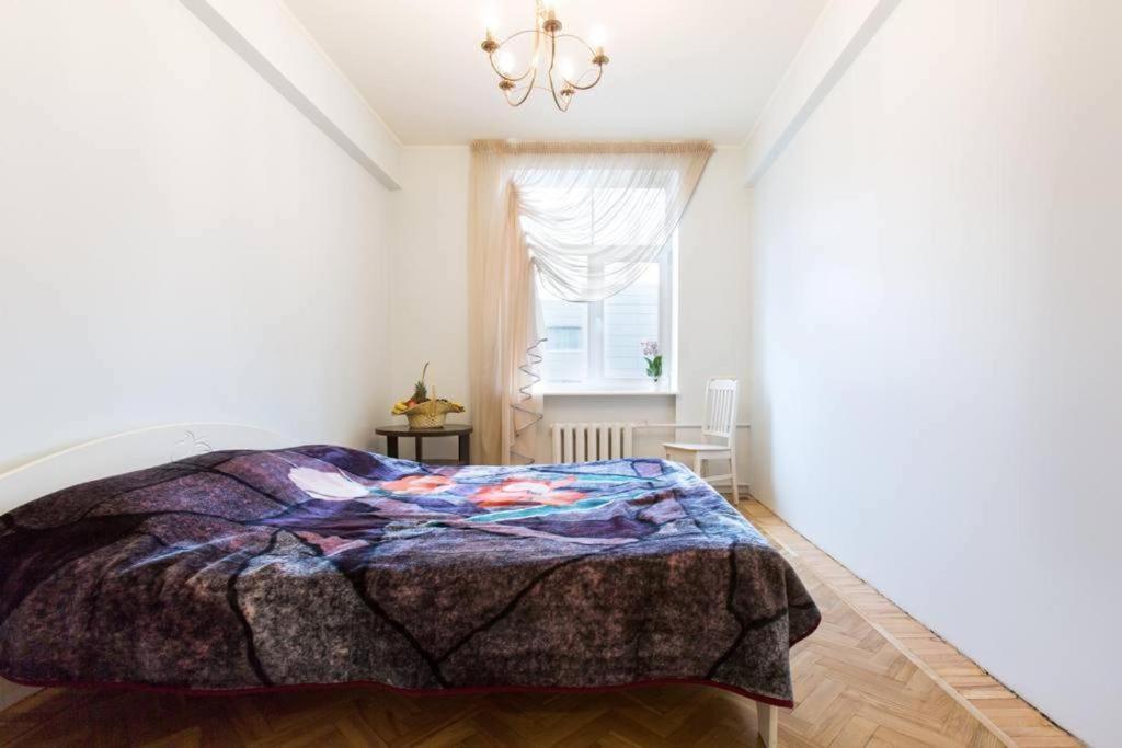 Bright Apartment Near Bus Statioon تالين المظهر الخارجي الصورة