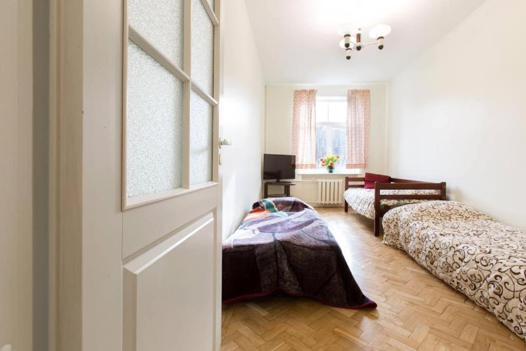 Bright Apartment Near Bus Statioon تالين المظهر الخارجي الصورة