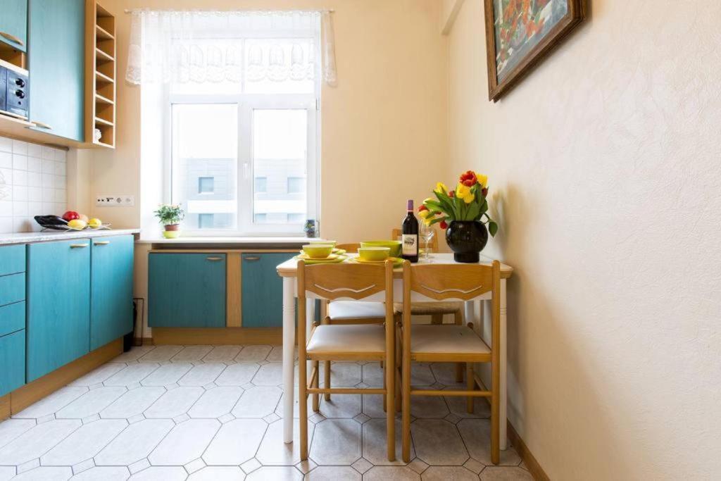 Bright Apartment Near Bus Statioon تالين المظهر الخارجي الصورة